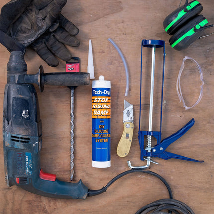 Tech-Dry Dampcourse Cream 20L